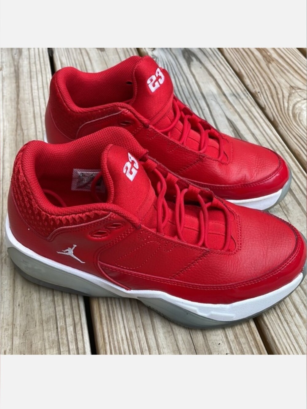 Nike Air Jordan Max Aura 3 Basketball Sneaker Red White DA8021-600 (7 youth )